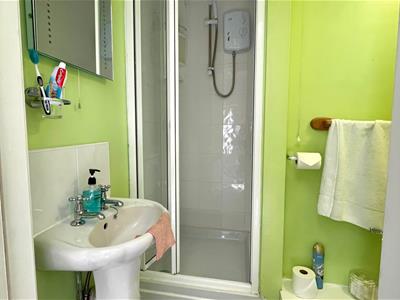 EN-SUITE 1